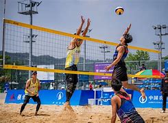 Leyu Sport登录入口-&quot;双打比赛激烈交锋，橙色沙滩上的精彩对决&quot;的简单介绍