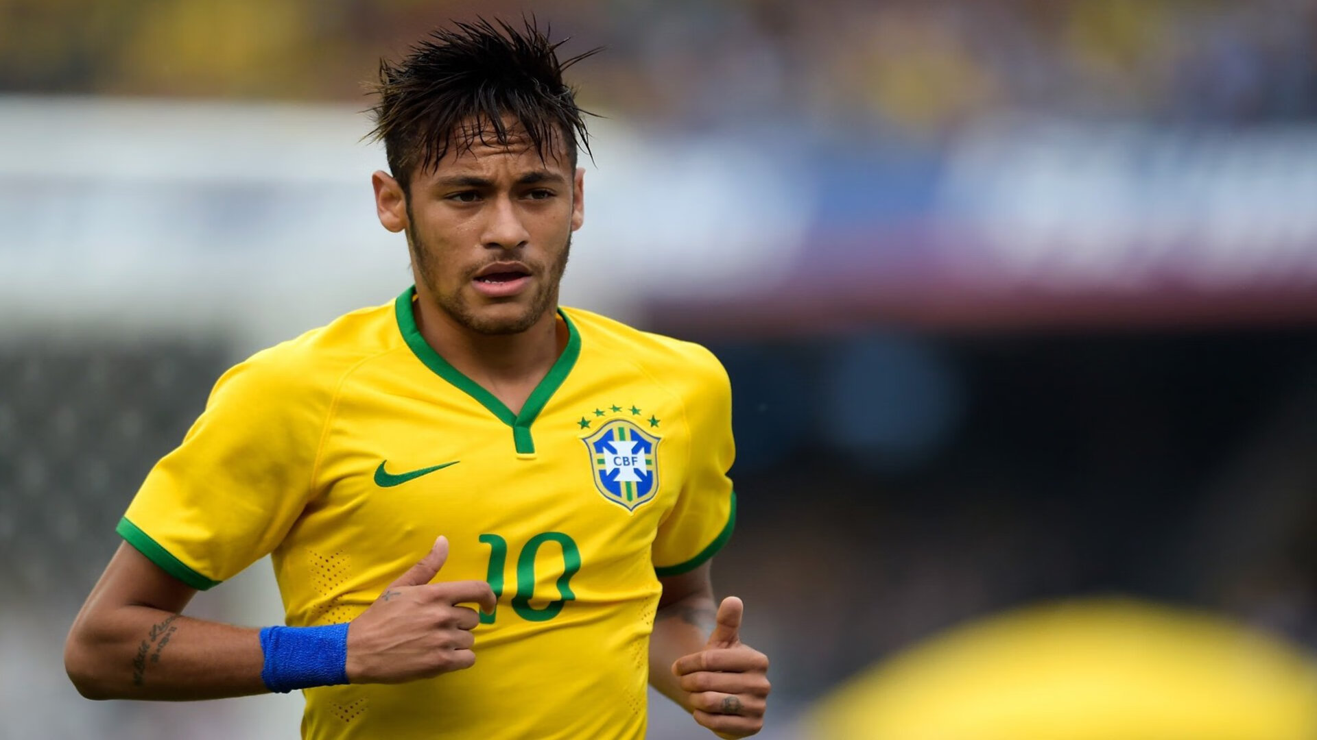 绝杀“足球魔术师”系列：点燃比赛的最后一刻，足球场上的魔术师